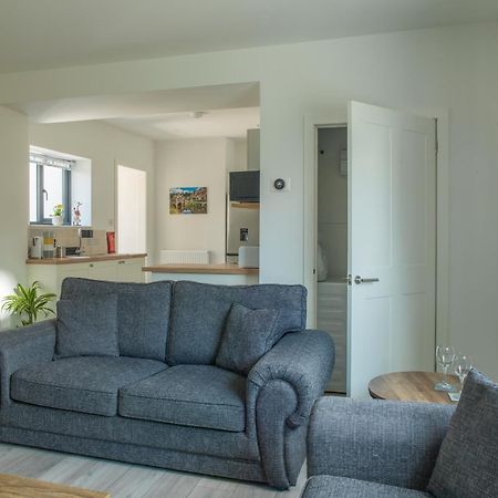 Stunning Modern Apartment In The Cotswolds Chalford Dış mekan fotoğraf