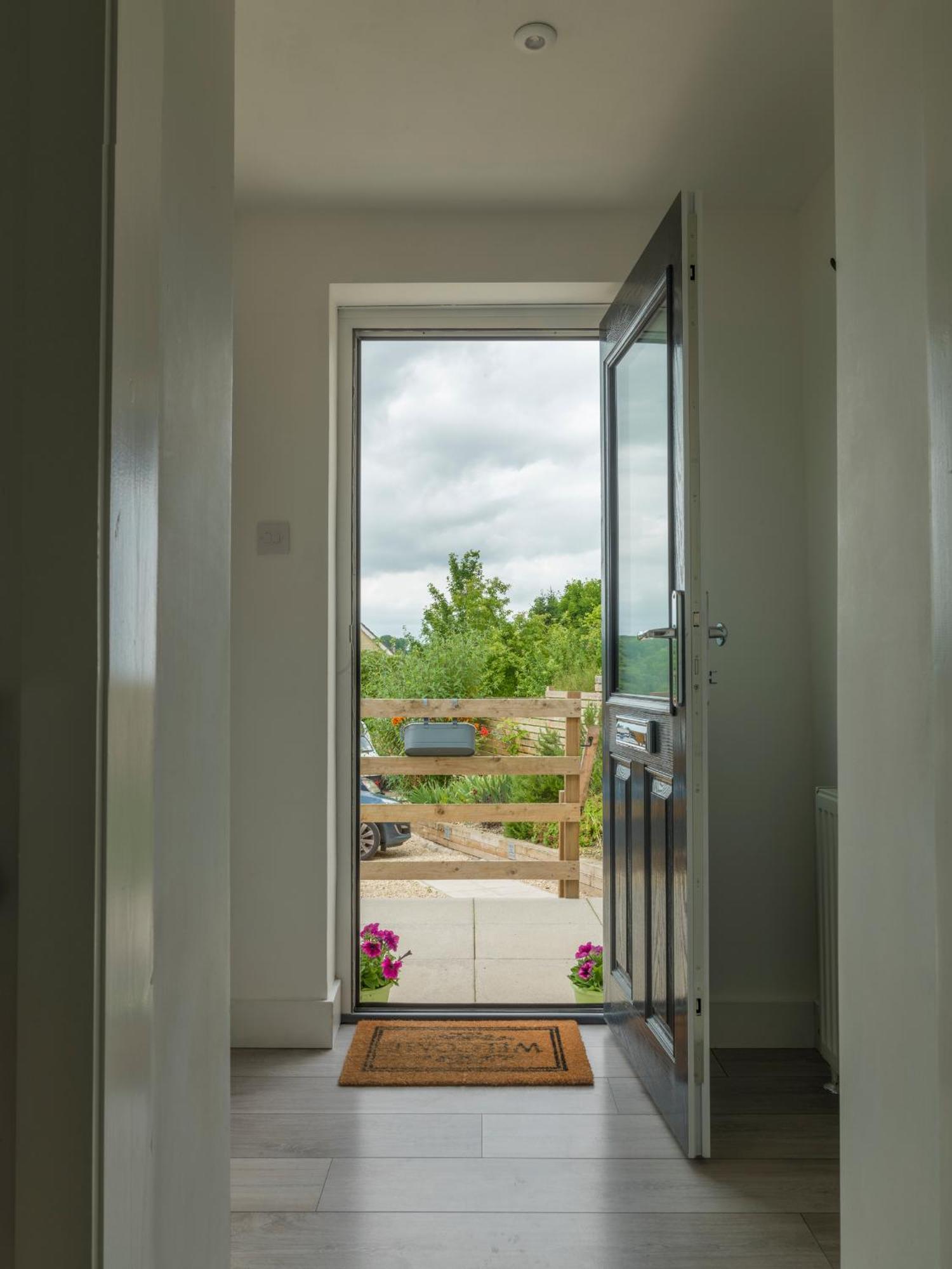 Stunning Modern Apartment In The Cotswolds Chalford Dış mekan fotoğraf